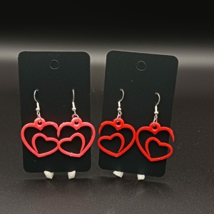 Pendientes de varios diseños y personalizados